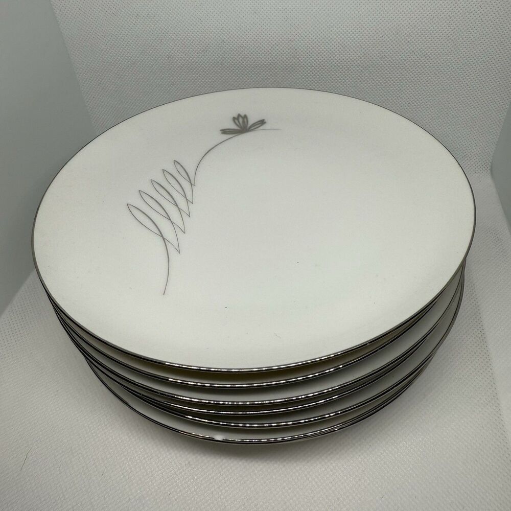 Set Of 8 TREASURE CHEST China CAPRICE Bavaria Germany Salad/Dessert Plates